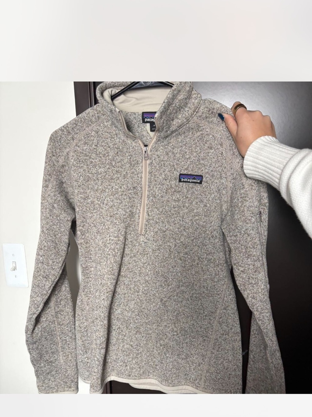 Patagonia women’s Beige Quarter-Zip Fleece Pullover